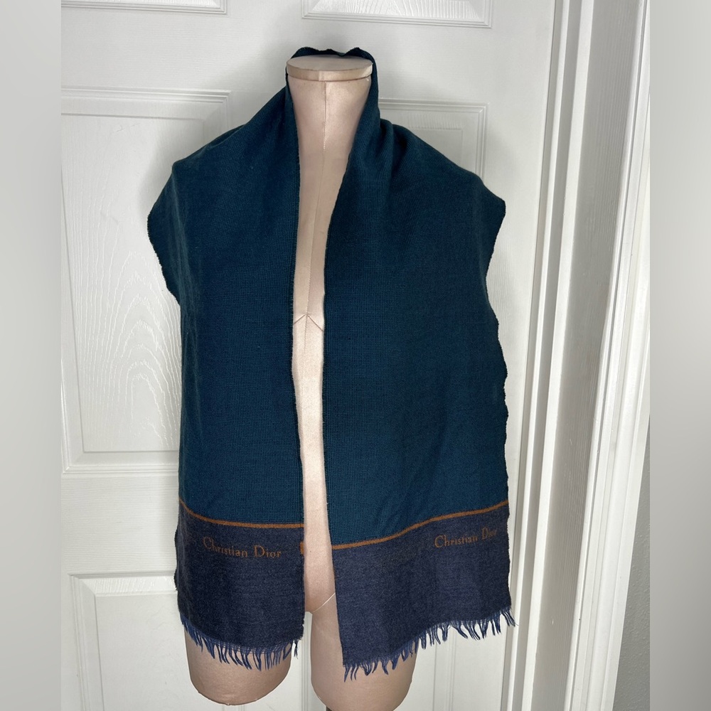 Christian Dior Wool Blue Women’s Scarf - Picture 5 of 9